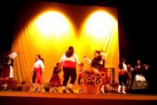 Festival Navidad Aula Bailes Folklóricos