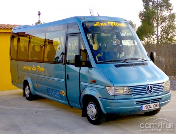 Autocares Azuaga Las Flores, S.L.