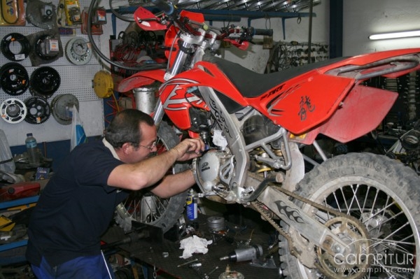 Neumáticos y Motos Morillo