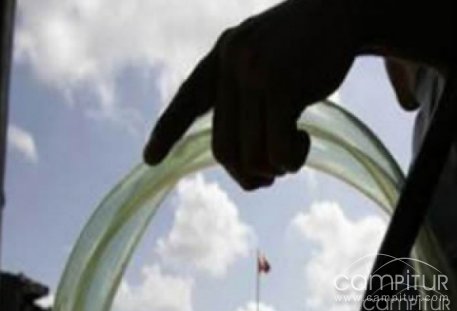 Detenido un joven en Peñarroya tras robar e intentar atropellar a un agente 