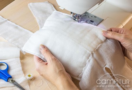 Ningún niño de Azuaga sin mascarilla