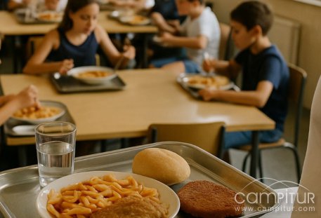 Extremadura ofrecerá ayudas para transporte y comedor escolar en el curso 2025-2026